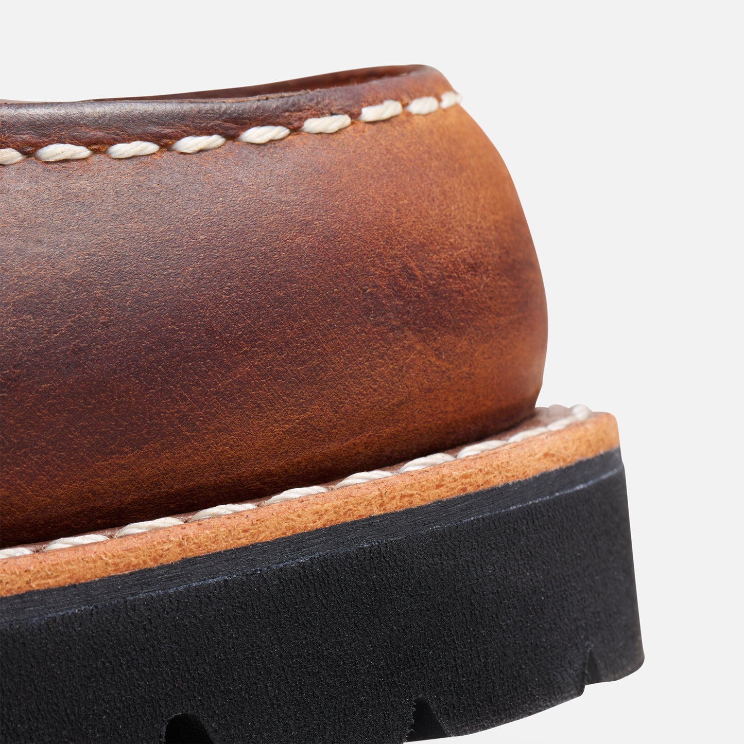 3498 Porter Moc Toe Copper Rough & Tough