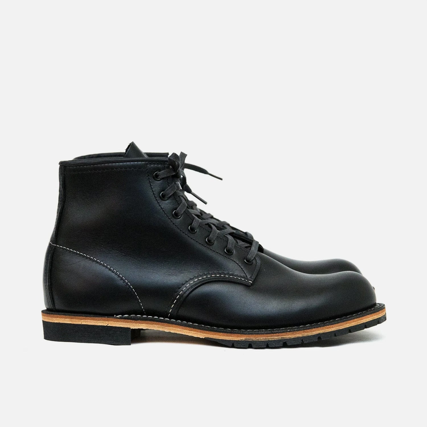 9014 Beckman Black Featherstone – Red Wing Shoes