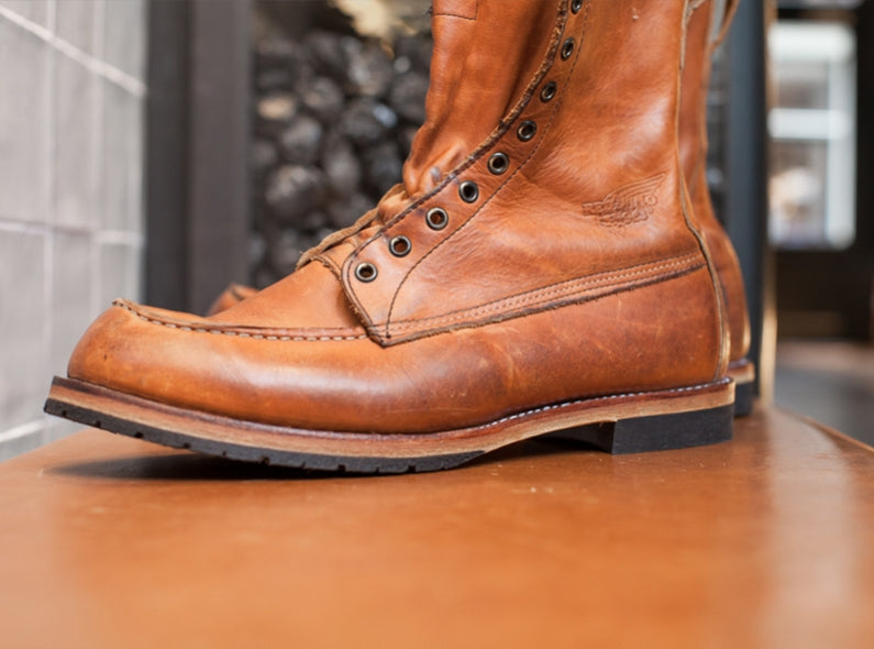 Red Wing 877 8" Classic Moc Toe Oro-iginal