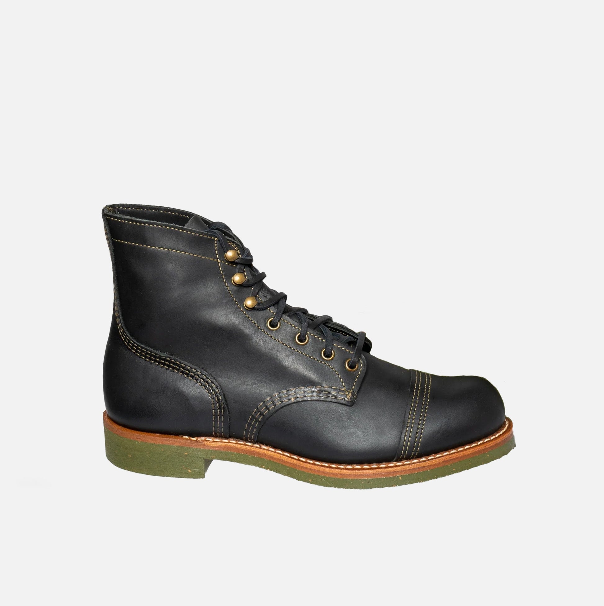 4331 Iron Ranger Riders Room Black Harness – Red Wing Amsterdam