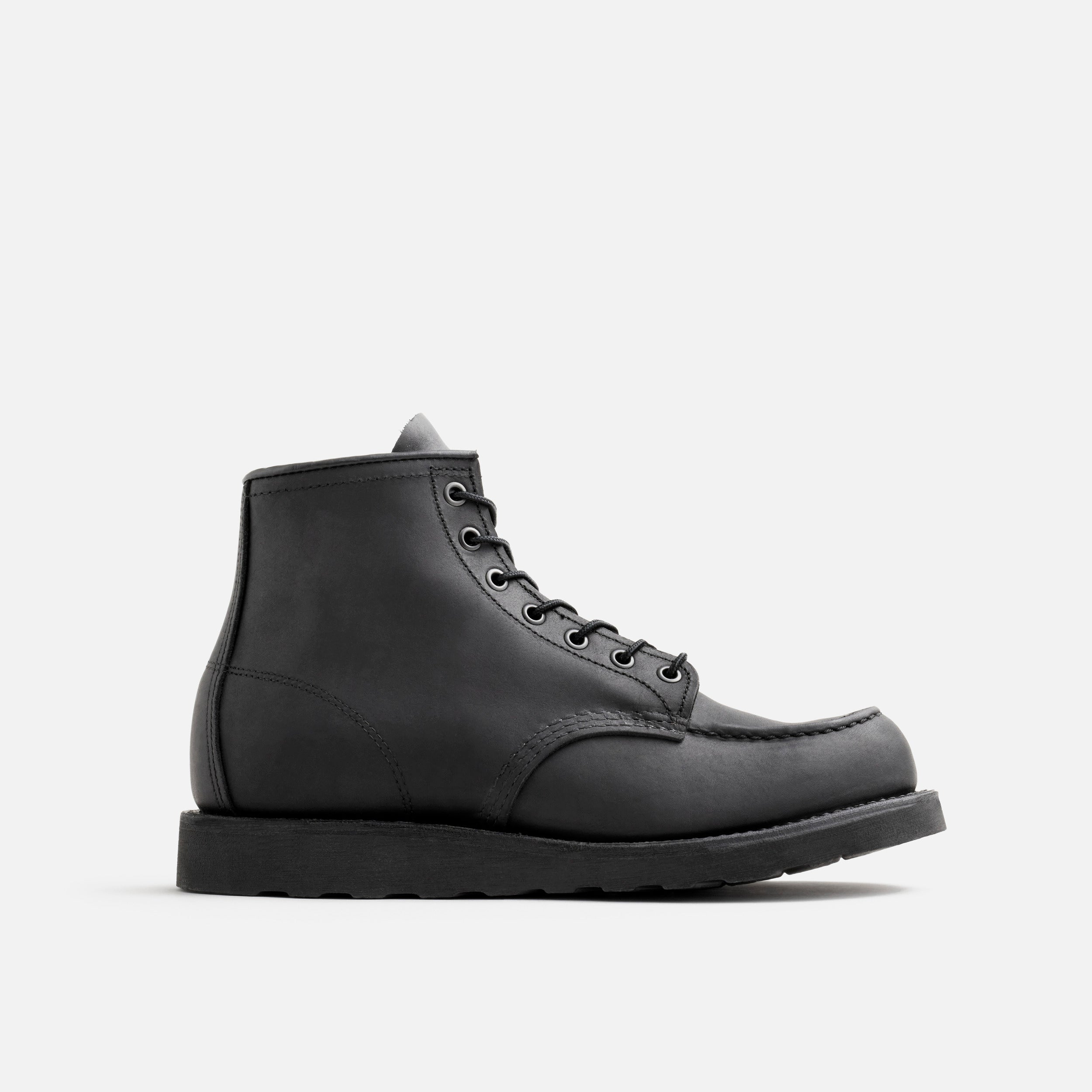 8074 Moc Toe Black Harness Red Wing Amsterdam