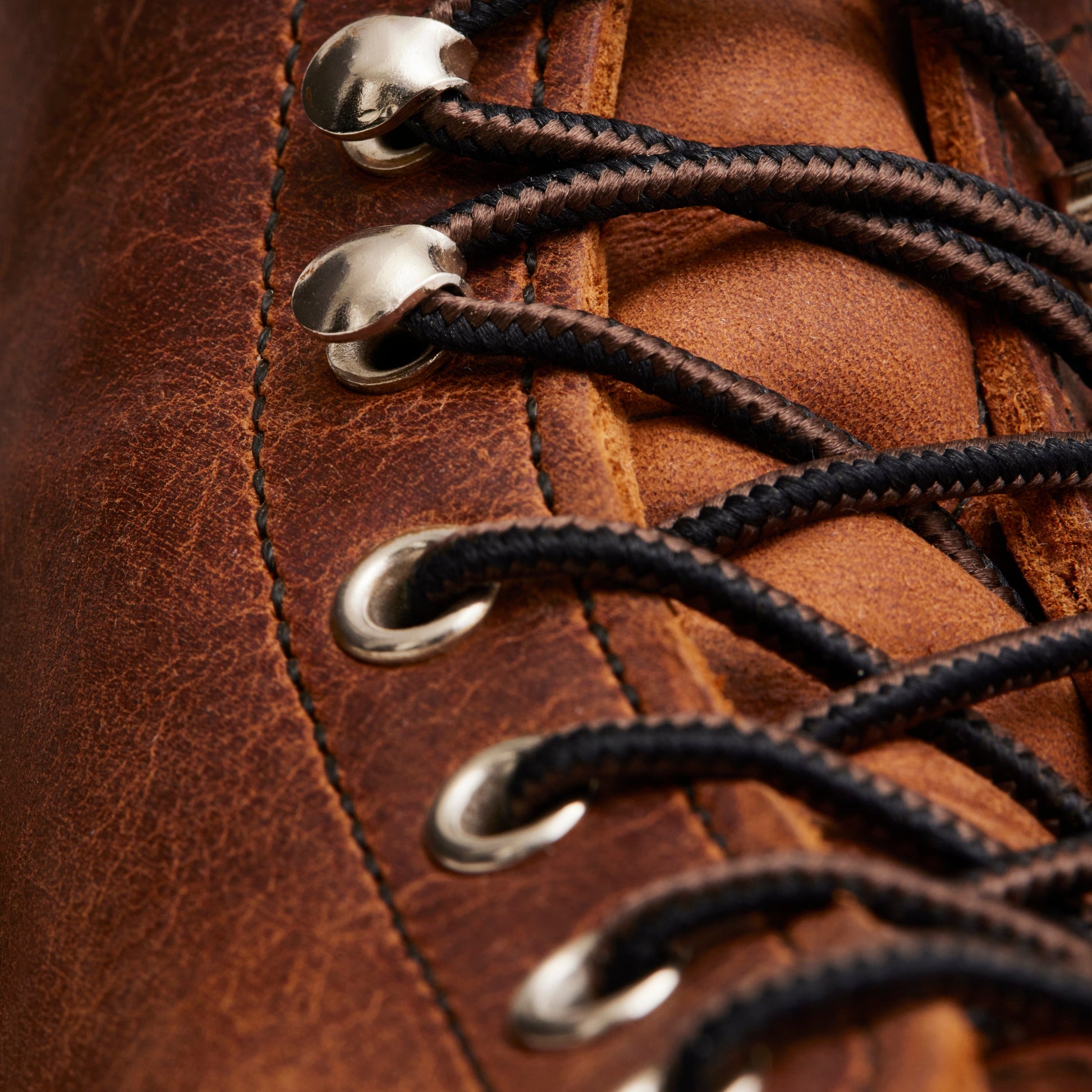 Red Wing Amsterdam 8085 Iron Ranger Copper Rough & Tough