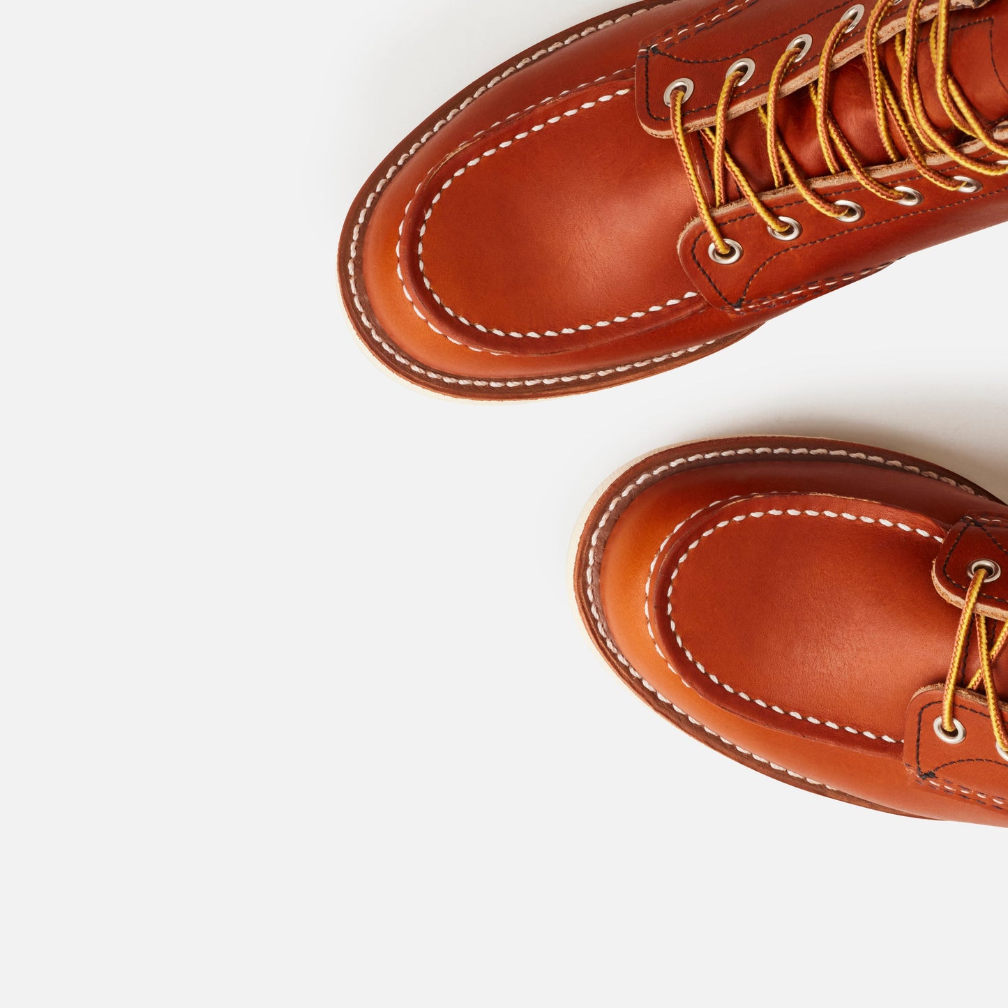 Red Wing Amsterdam 875 6" Classic Moc Toe Oro Legacy