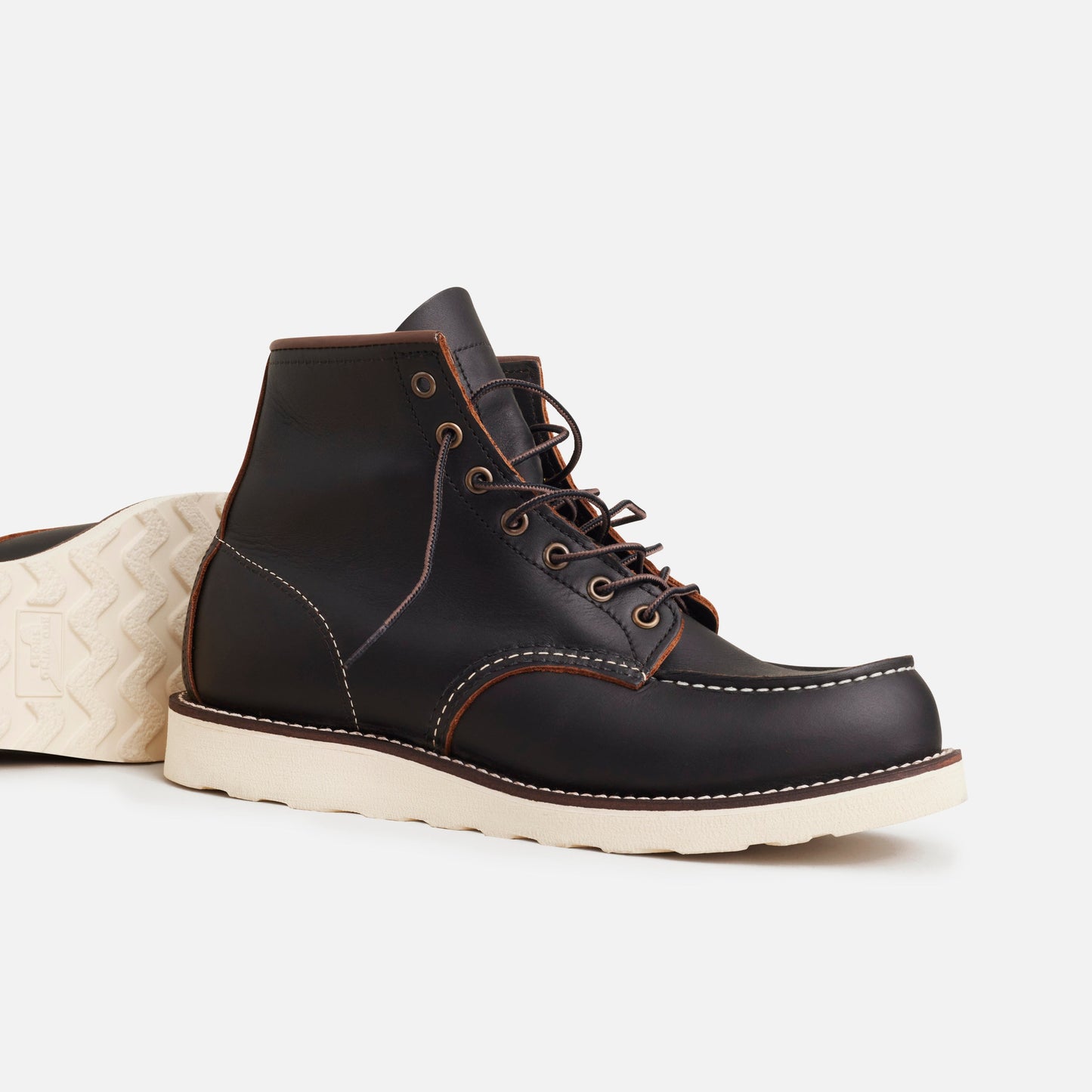 Red Wing Amsterdam 8849 6" Classic Moc Toe Black Prairie