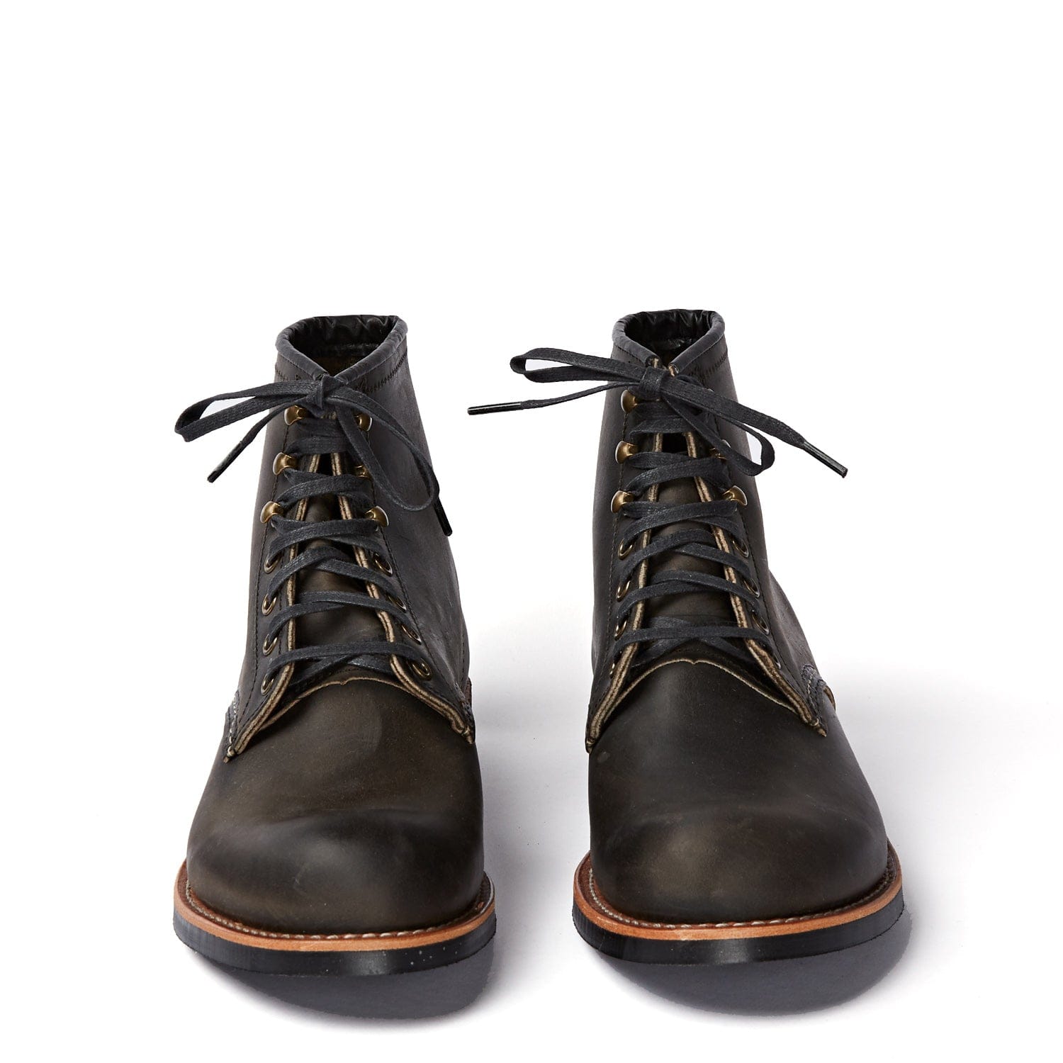 3341 Blacksmith Charcoal Rough & Tough – Red Wing