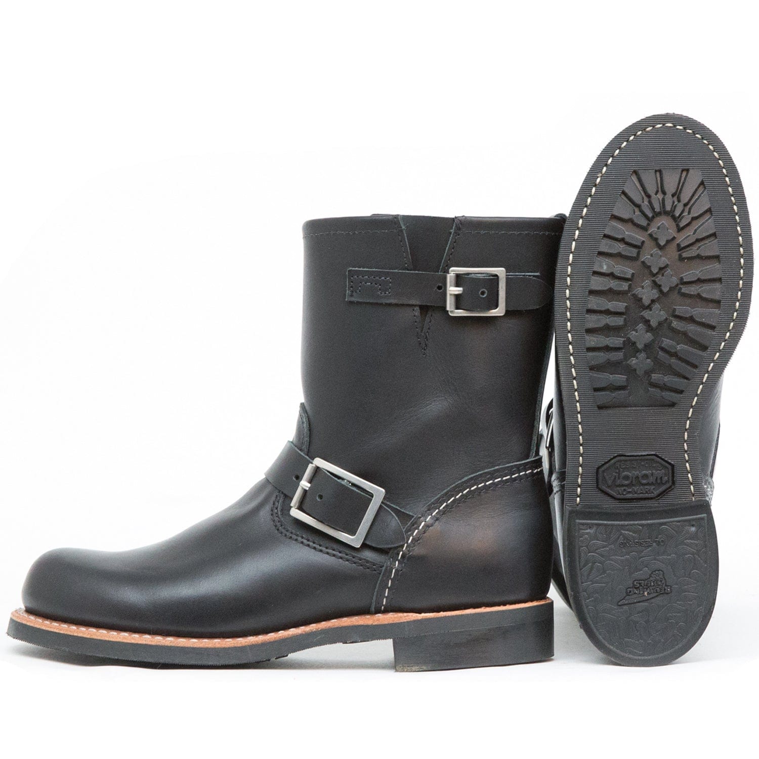 redwingamsterdam 3354 Short Engineer Black Boundary